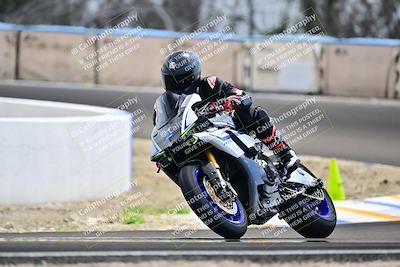 media/Apr-18-2025-TrackDaz (Fri) [[45f5874c44]]/B Group/Session 4 (Turn 6 - Outside)/